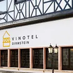 Vinotel Hotell *